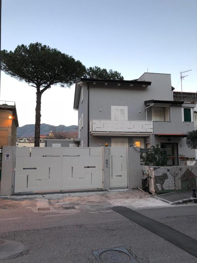 Casa Due Maggio Appartement Cava deʼ Tirreni Buitenkant foto